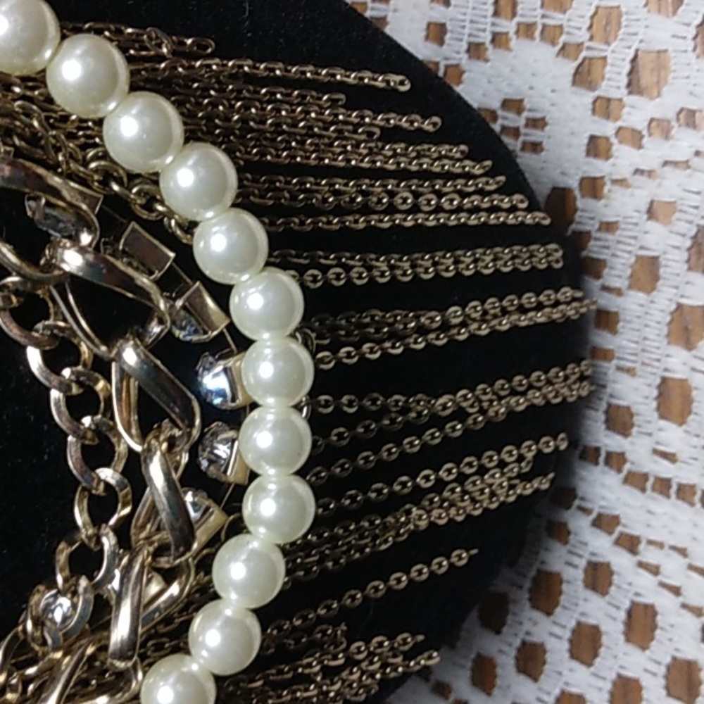 (Any 2 for $12) VTG 5 Layered necklace - Picture 2 of 9